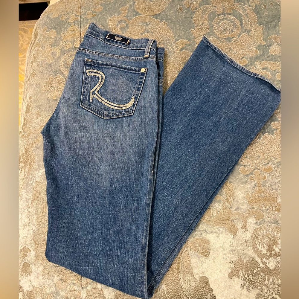 Rock & Republic Womens flare low rise jeans. Size 28